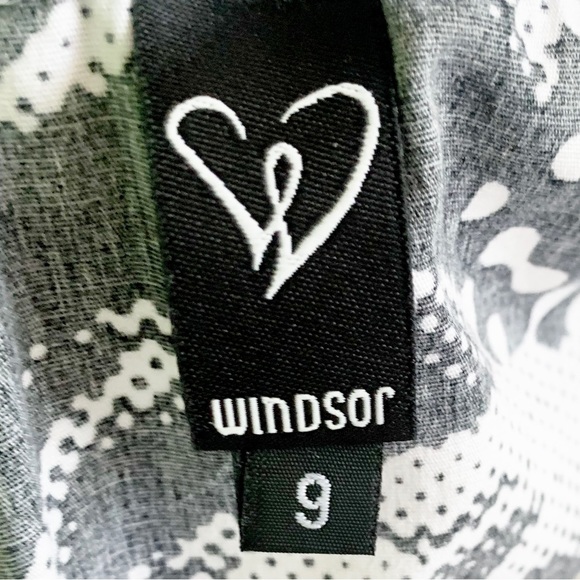 Windsor Women’s Short Strapless Dress Size 9 - Picture 7 of 9